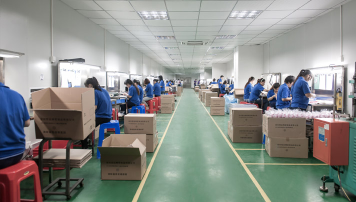 IML/IMD模內注塑加工人機分離作業